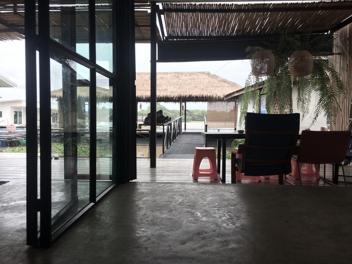 D Hostel カンチャナブリ エクステリア 写真